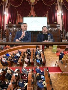 Diputados fortalece la capacitación sobre consumos digitales